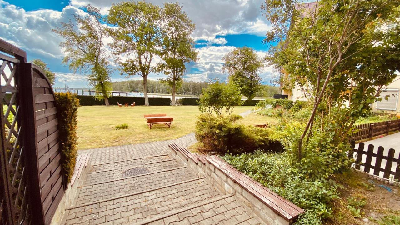 Sonnige Maisonette-Wohnung Mit Blick Auf Die Bucht Dziwnów Dış mekan fotoğraf